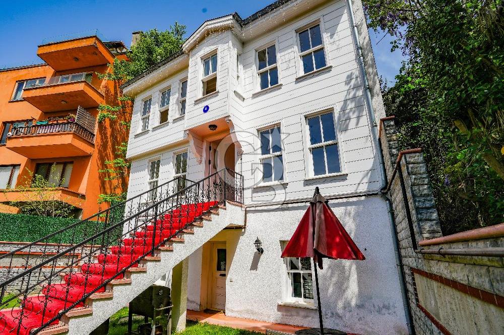 Anadolu Hisarı Satılık Köşk Restore Edilmiş Kısmi Deniz Manzaralı