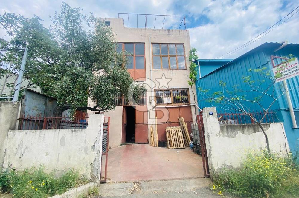BORNOVA KEMALPAŞA DÖKÜMCÜLERDE TİCARİ BİNA