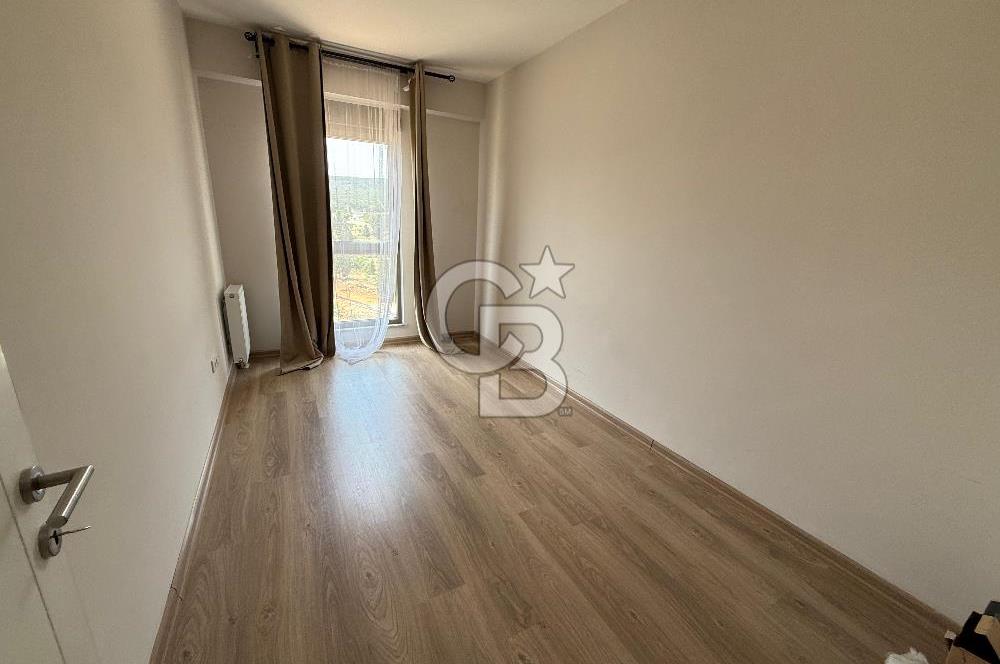 SUR YAPI TURKUAZ'da  FULL EŞYALI LÜKS KİRALIK 2+1 DAİRE