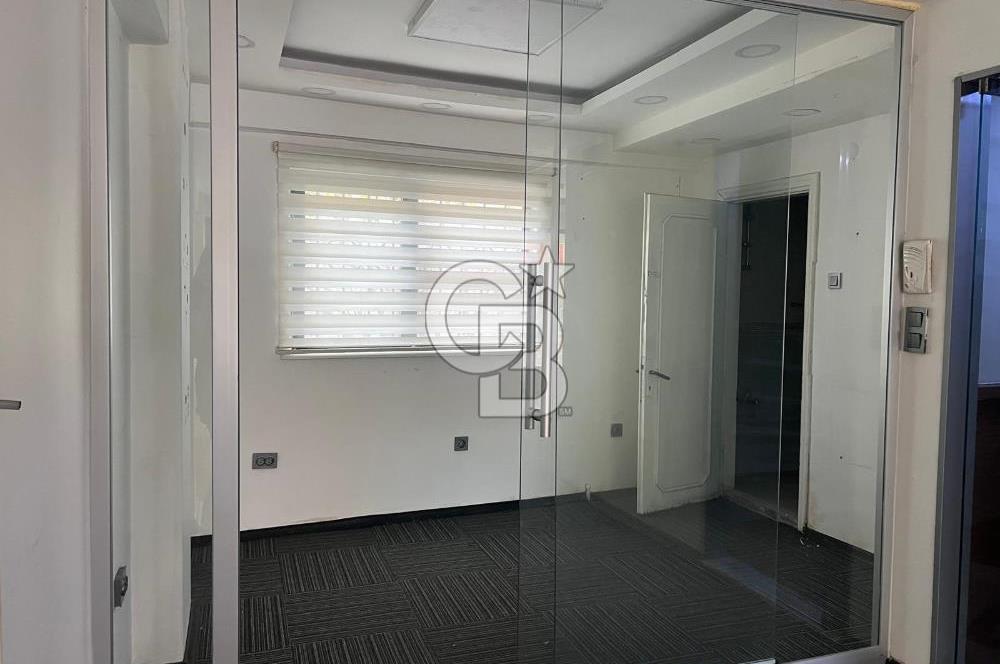 İstanbul Fatih Akdeniz Caddesinde Kiralık İşyeri 