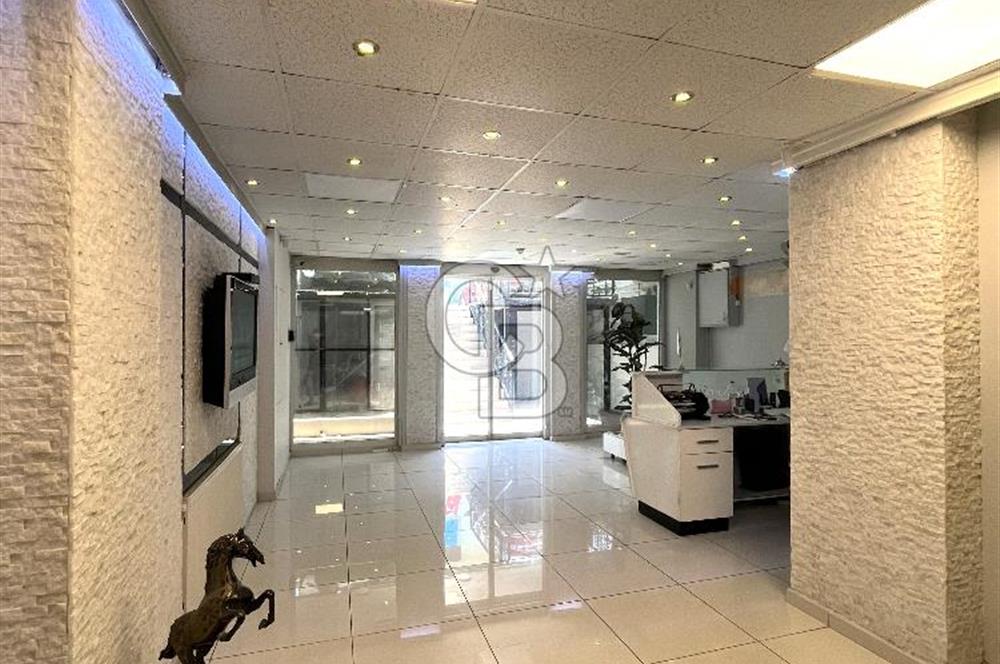 KOŞUYOLU Caddeye 1.Paralelde çok iyi konumda 390 m2 KİRALIK BİNA