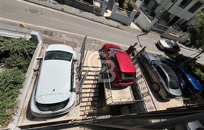 KOŞUYOLU Caddeye 1.Paralelde çok iyi konumda 390 m2 KİRALIK BİNA