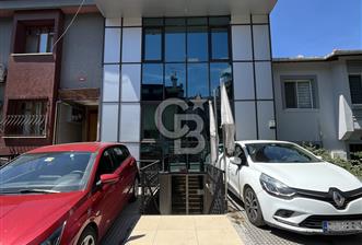 KOŞUYOLU Caddeye 1.Paralelde çok iyi konumda 390 m2 KİRALIK BİNA