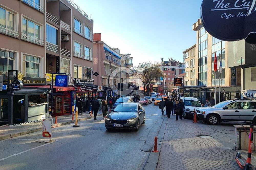 TUNALI BÜLTEN SOKAKTA 3+1 OTOPARKLI ÖNÜ AÇIK DAİRE 