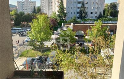 ÇEKMEKÖY YEŞİLBELDE SİTESİNDE BÜYÜK TİP 3+1 SATILIK DAİRE