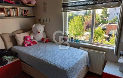 ÇEKMEKÖY YEŞİLBELDE SİTESİNDE BÜYÜK TİP 3+1 SATILIK DAİRE