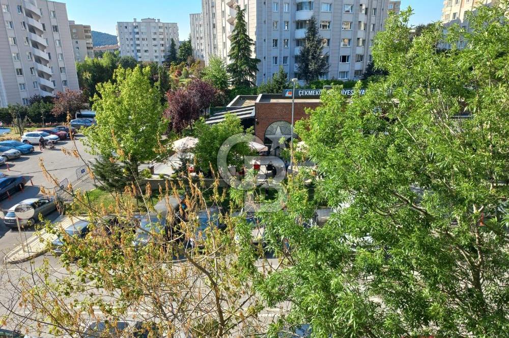 ÇEKMEKÖY YEŞİLBELDE SİTESİNDE BÜYÜK TİP 3+1 SATILIK DAİRE