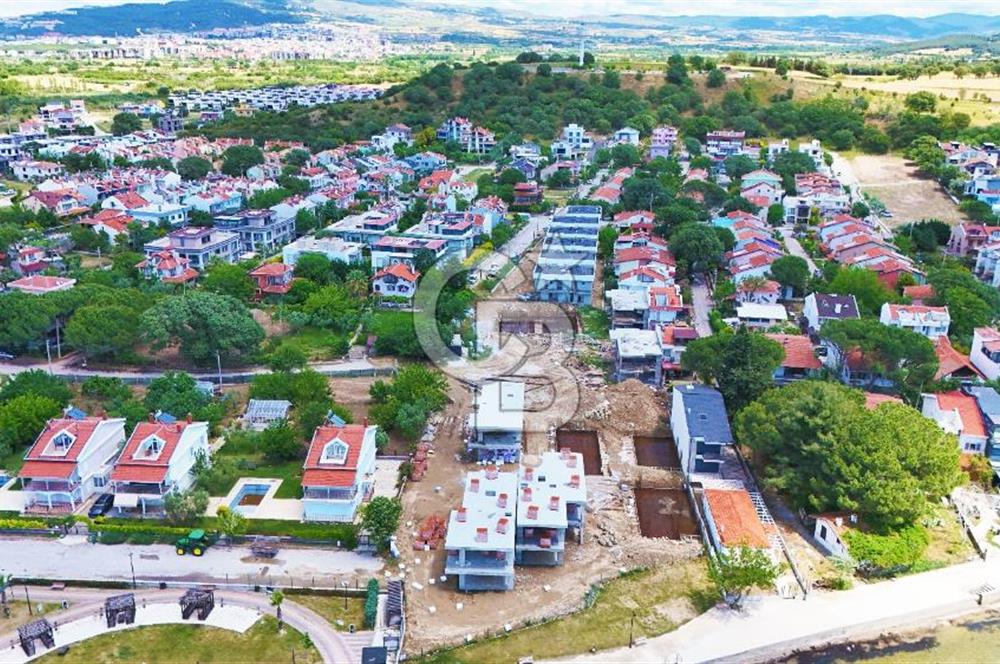 ÇANAKKALE DARDANOS DENİZE 30 M MESAFEDE SATILIK MÜSTAKİL VİLLA