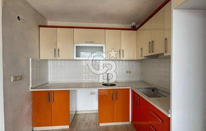 Merkez yıllık kiralık deniz manzaralı daire