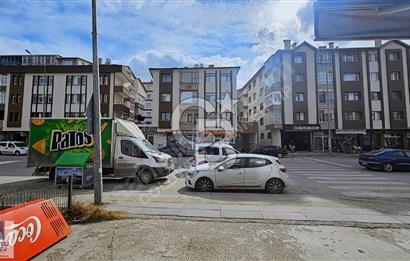Gölbaşında caddesinde üzerinde dükkan