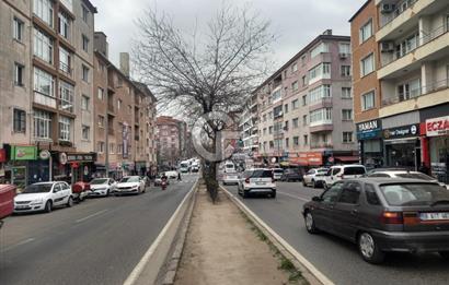 "Çorlu Atatürk Bulvarı'nda Kiralık 45m² Ticari Dükkan (Kuaför/Elektronik/Gıda)"
