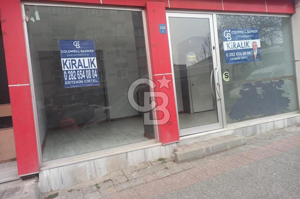 "Çorlu Atatürk Bulvarı'nda Kiralık 45m² Ticari Dükkan (Kuaför/Elektronik/Gıda)"