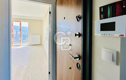 ÇANAKKALE MERKEZDE SİTE İÇERİSİNDE SATILIK ÇOK GENİŞ 2+1 DAİRE