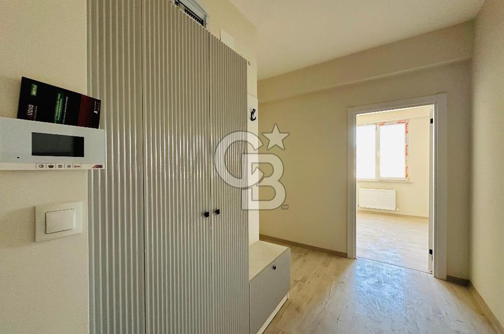 ÇANAKKALE MERKEZDE SİTE İÇERİSİNDE SATILIK ÇOK GENİŞ 2+1 DAİRE