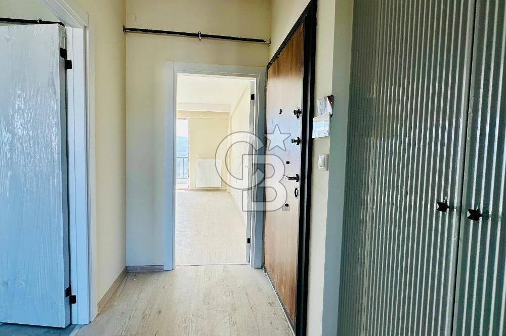 ÇANAKKALE MERKEZDE SİTE İÇERİSİNDE SATILIK ÇOK GENİŞ 2+1 DAİRE