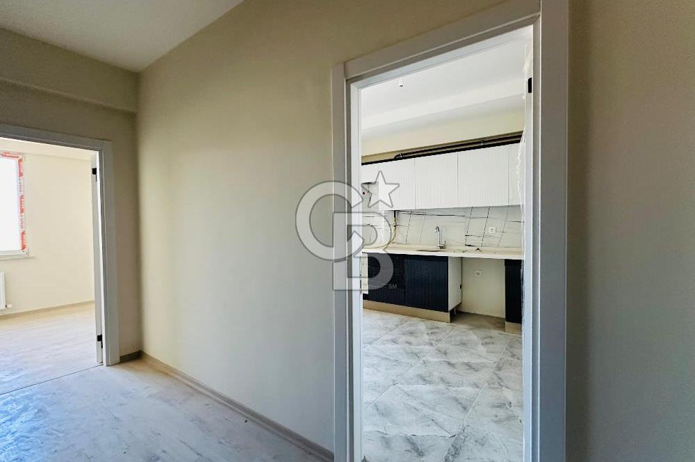 ÇANAKKALE MERKEZDE SİTE İÇERİSİNDE SATILIK ÇOK GENİŞ 2+1 DAİRE
