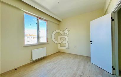 ÇANAKKALE MERKEZDE SİTE İÇERİSİNDE SATILIK ÇOK GENİŞ 2+1 DAİRE