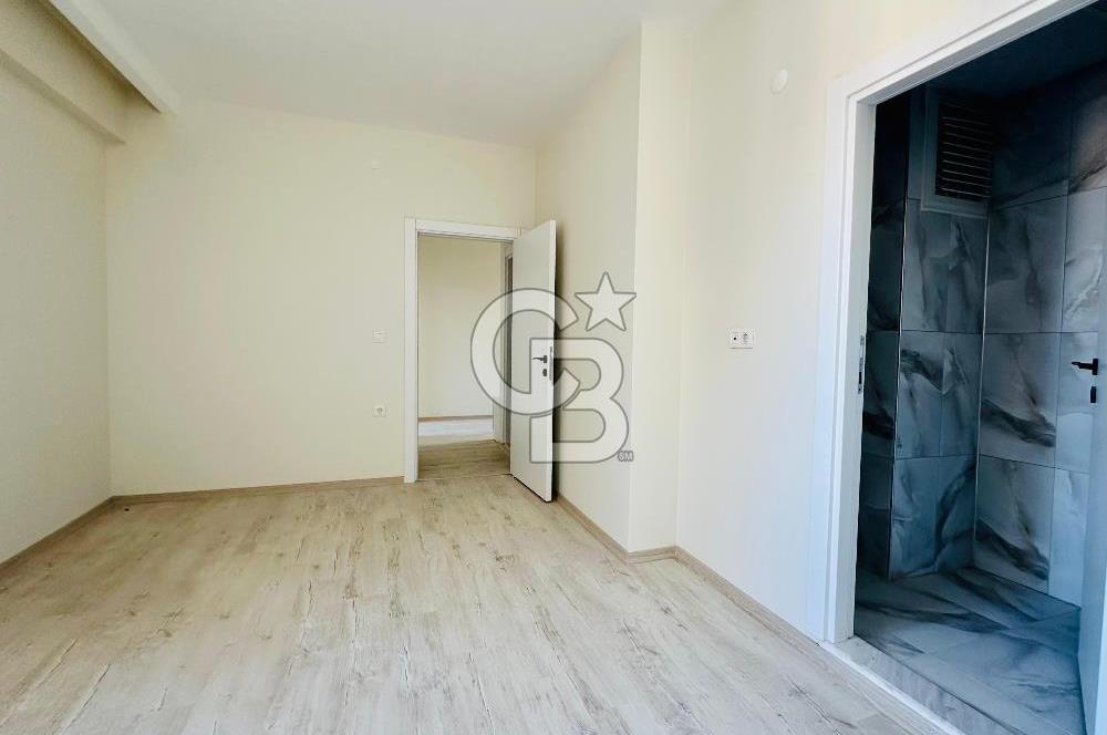 ÇANAKKALE MERKEZDE SİTE İÇERİSİNDE SATILIK ÇOK GENİŞ 2+1 DAİRE
