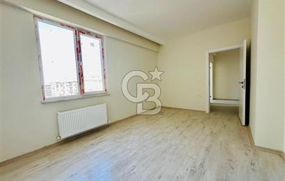 ÇANAKKALE MERKEZDE SİTE İÇERİSİNDE SATILIK ÇOK GENİŞ 2+1 DAİRE