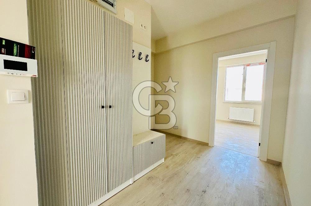 ÇANAKKALE MERKEZDE SİTE İÇERİSİNDE SATILIK ÇOK GENİŞ 2+1 DAİRE