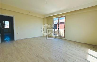 ÇANAKKALE MERKEZDE SİTE İÇERİSİNDE SATILIK ÇOK GENİŞ 2+1 DAİRE