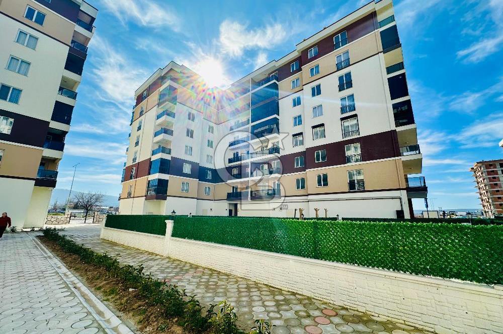 ÇANAKKALE MERKEZDE SİTE İÇERİSİNDE SATILIK ÇOK GENİŞ 2+1 DAİRE