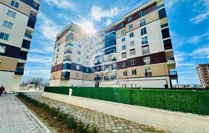 ÇANAKKALE MERKEZDE SİTE İÇERİSİNDE SATILIK ÇOK GENİŞ 2+1 DAİRE
