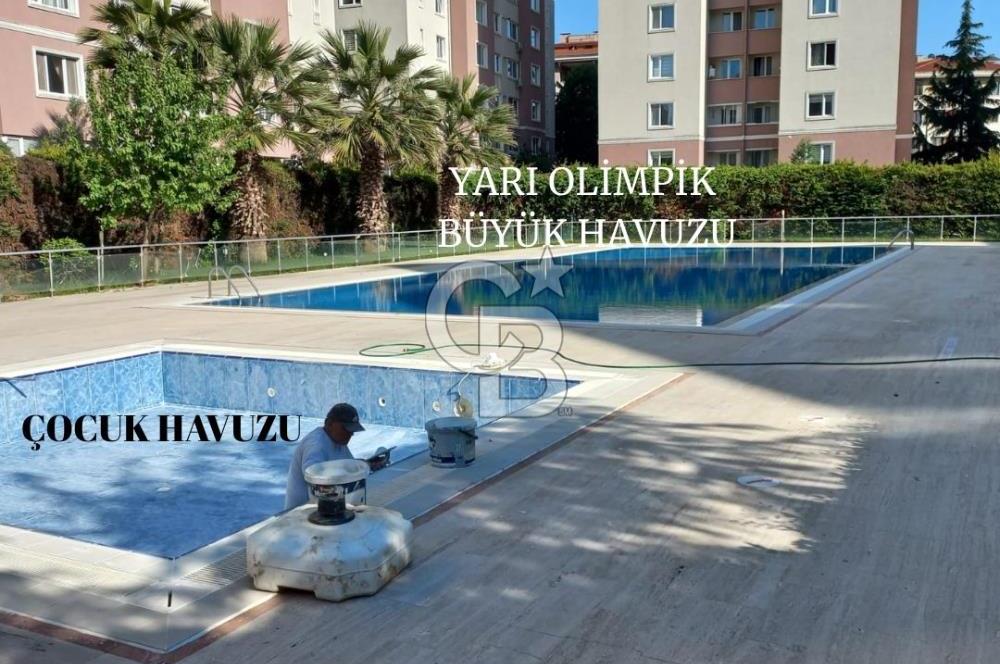 ÇEKMEKÖY YEŞİLBELDE SİTESİNDE BÜYÜK TİP 3+1 SATILIK DAİRE