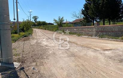 KANDIRA BALLAR'DA ANAYOLA GENİŞ CEPHELİ 5530 M2 SATILIK ARSA