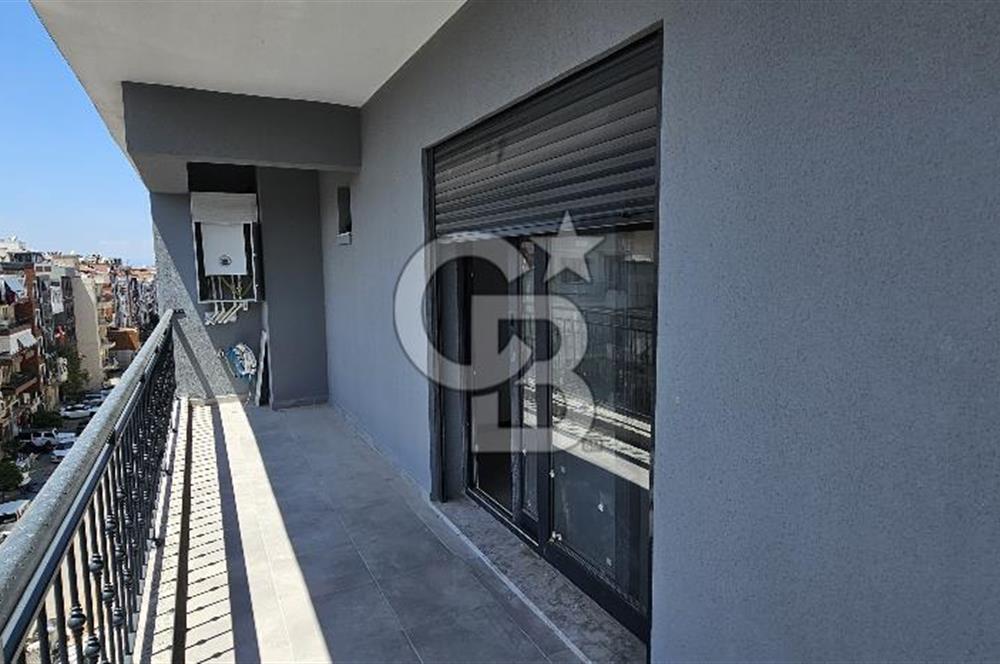 İzmir Karşıyaka Dublex 4+1 Lüks Satılık Daire Dubleks 