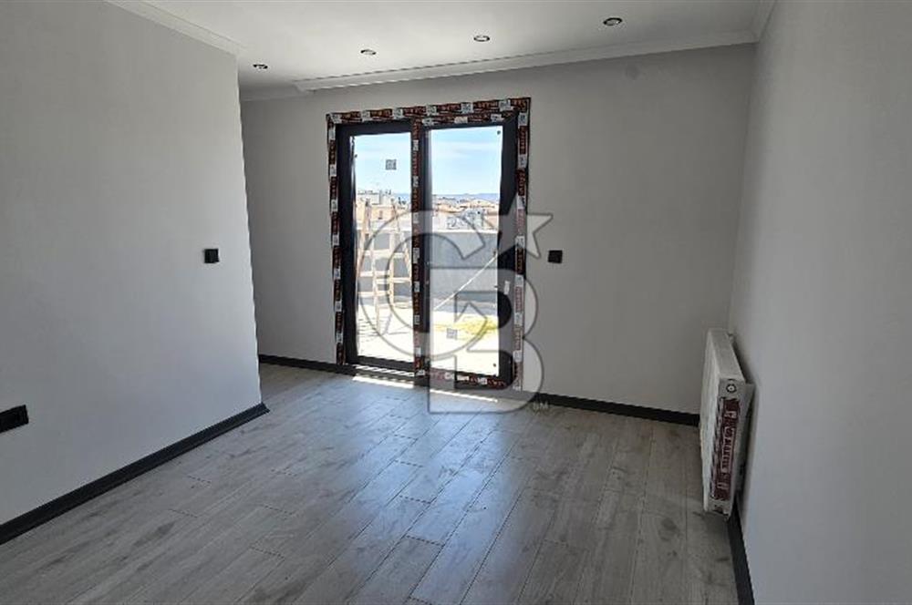 İzmir Karşıyaka Dublex 4+1 Lüks Satılık Daire Dubleks 