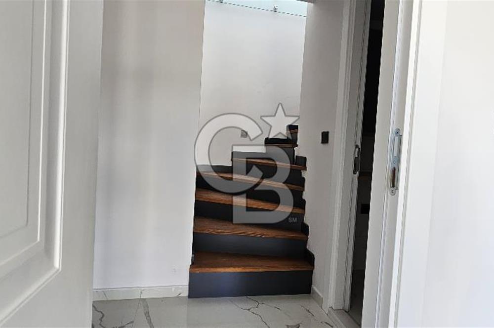 İzmir Karşıyaka 3+1 Lüks Dubleks Dublex Teraslı
