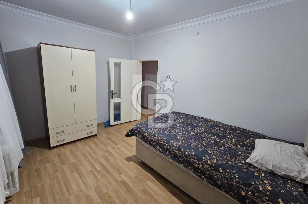Çankaya Maltepe Özveren Savaş Sokakta Ful Eşyalı 3+1 KİRALIK Ev