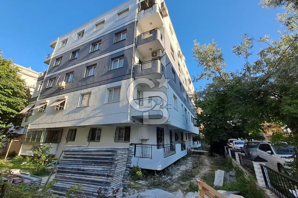 Karşıyaka Bahçelievler' de 3+1 Eşyalı Kiralık Daire