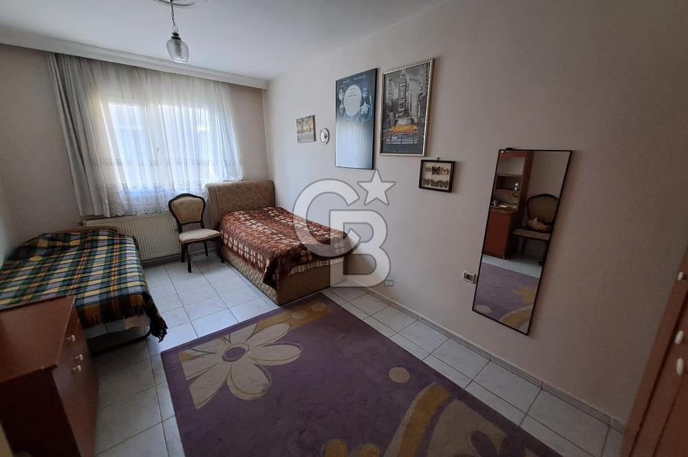 Karşıyaka Bahçelievler' de 3+1 Eşyalı Kiralık Daire