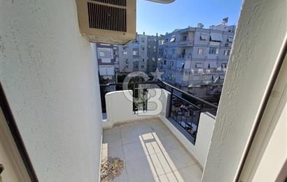 Karşıyaka Bahçelievler' de 3+1 Eşyalı Kiralık Daire