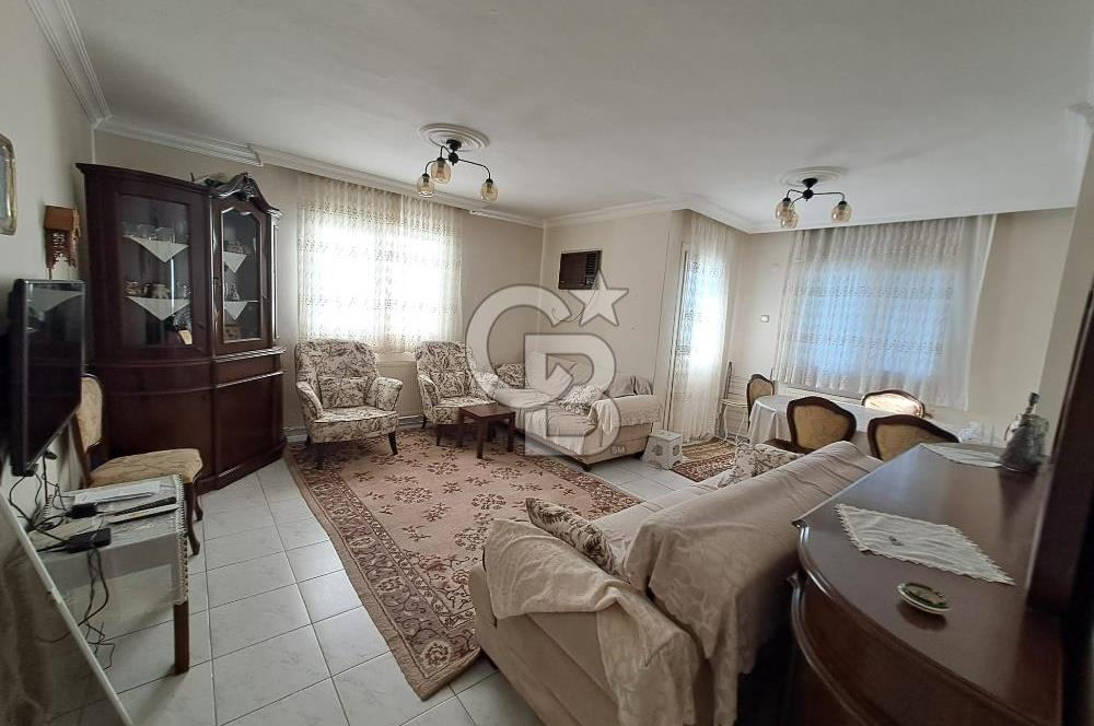 Karşıyaka Bahçelievler' de 3+1 Eşyalı Kiralık Daire