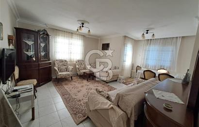 Karşıyaka Bahçelievler' de 3+1 Eşyalı Kiralık Daire
