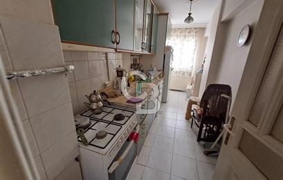 Karşıyaka Bahçelievler' de 3+1 Eşyalı Kiralık Daire