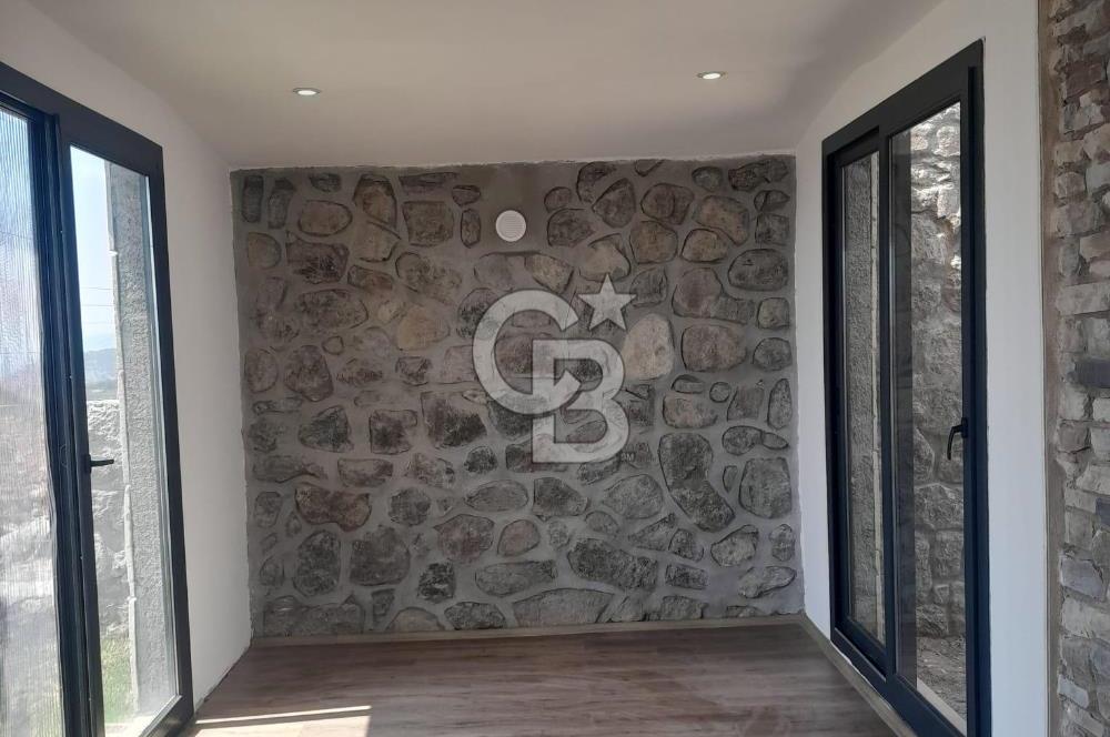 Egenin İncisi Çandarlıda Deniz Manzaralı Özel Villa