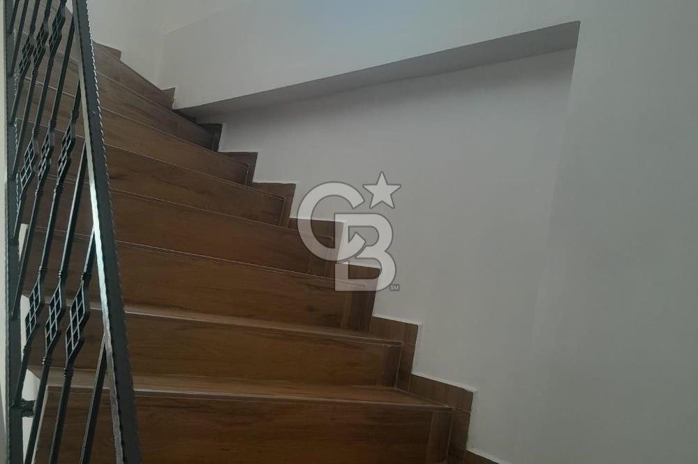 Egenin İncisi Çandarlıda Deniz Manzaralı Özel Villa