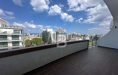 Girne'de Site İçerisinde Satılık 2+1 Daire !!!