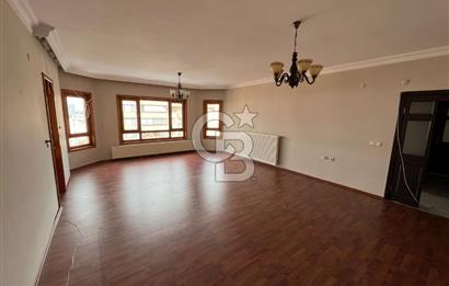 Çukurambar da Kiralık Daire 4+1