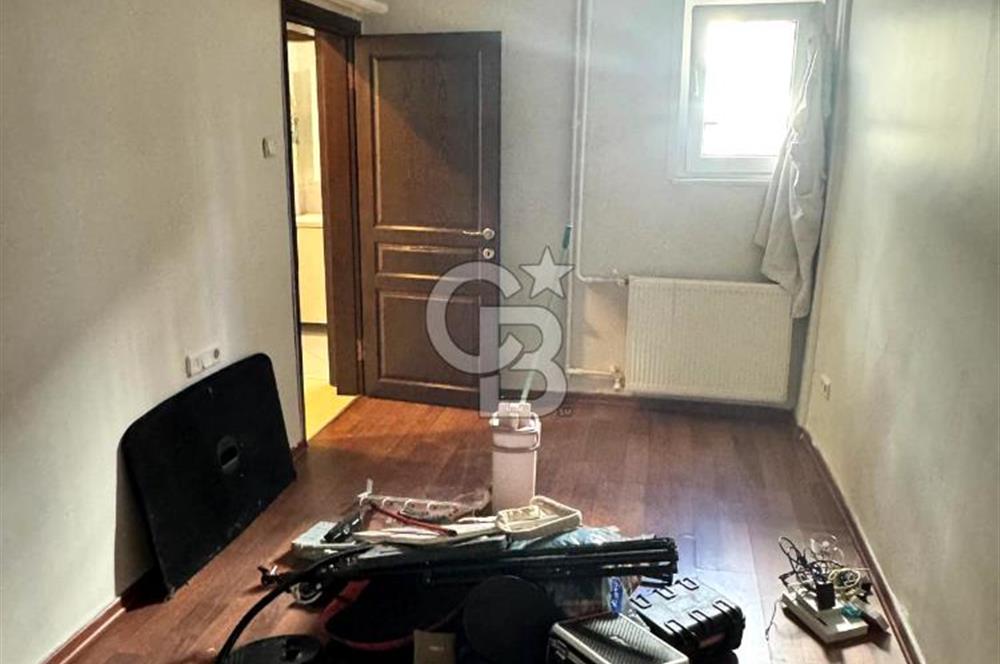 Acıbadem Erdem Sitesi'nde 3+1 KİRALIK Daire