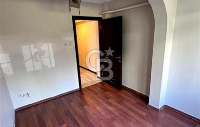 Acıbadem Erdem Sitesi'nde 3+1 KİRALIK Daire