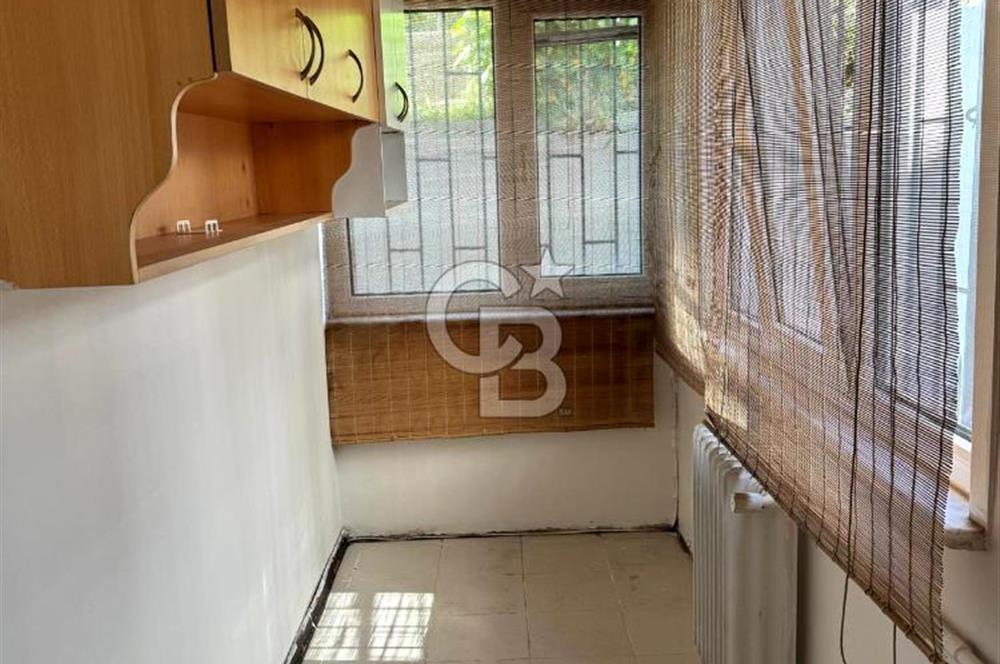 Acıbadem Erdem Sitesi'nde 3+1 KİRALIK Daire