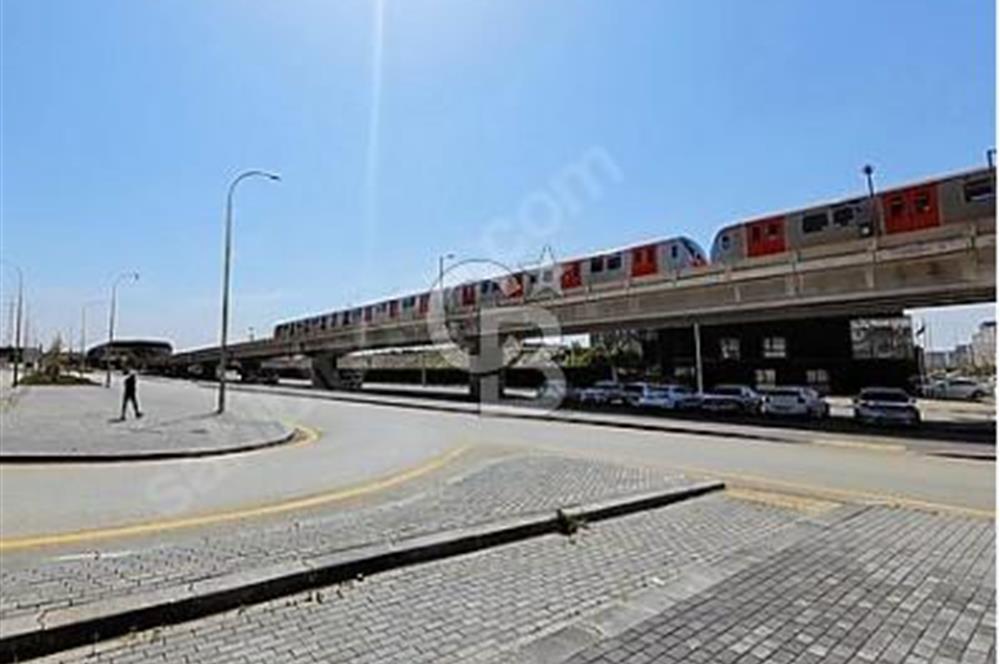 AP İST PORT, İSTANBUL METROSUNA 30 ADIMLK MESAFEDE SATILIK DAİRE