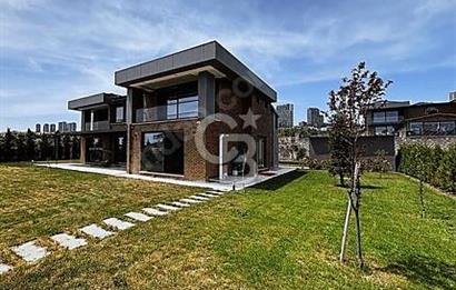 GÖLBAŞINDA LÜKS VE ZERAFETİN BULUŞTUĞU BİR VİLLA SENSE V
