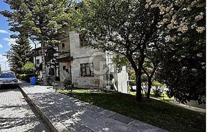 ÇAYYOLU KORU MAHALLESİ YEŞILTEPE SİTESİNDE SATILIK VİLLA