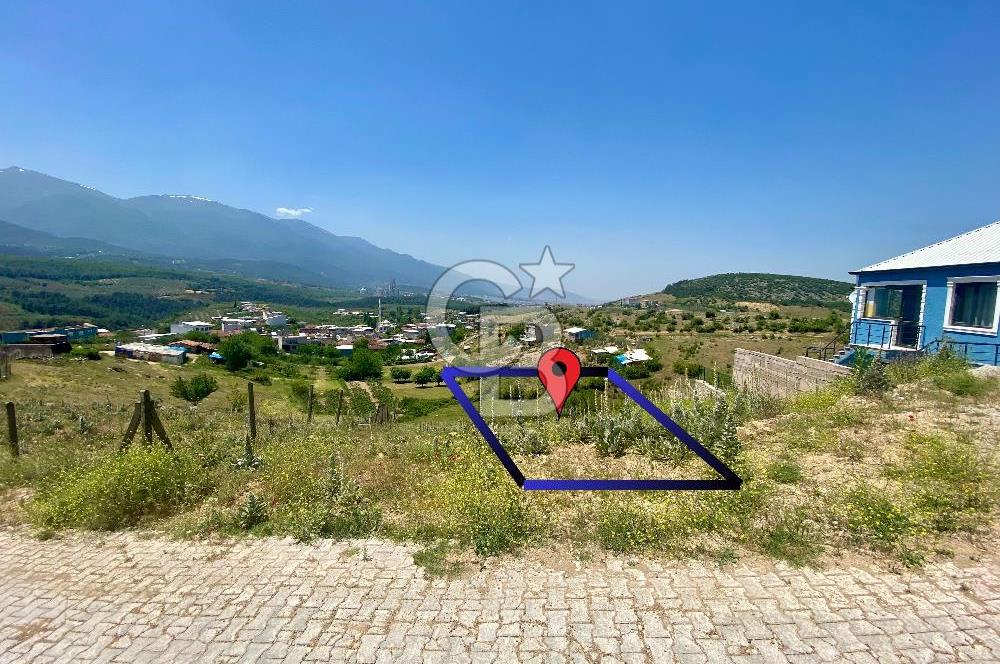 Çataltepe'de Manzaralı Villa İmarlı Arsa